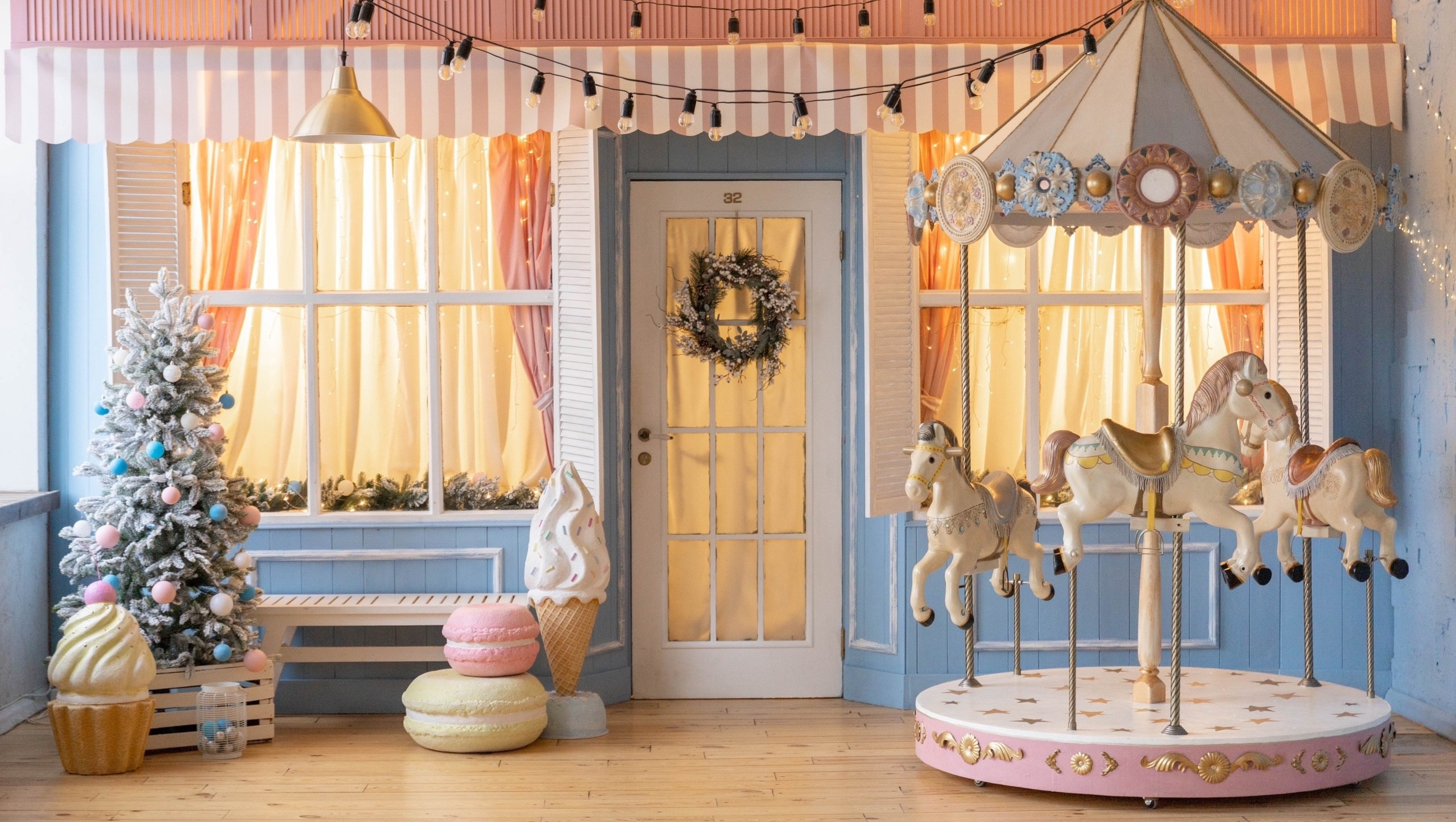 Фотостудии с новогодним интерьером 2024-2025. Детский и семейный фотограф в Екатеринбурге