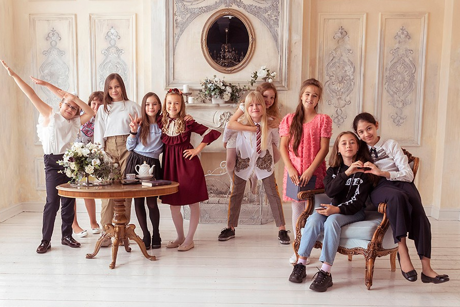 Вопрос — Ответ. Выпускные альбомы СПБ. Фотограф в Садик и Школу