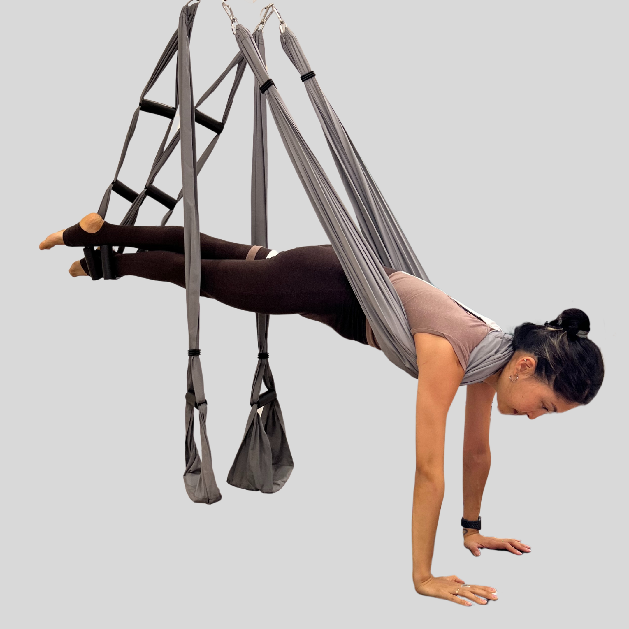 Флай йога, aerial yoga, аэро йога, связка в гамаке, позы в гамаке, aerial yoga exercise, fly yoga practice, fly yoga low, низкий гамак. Преподаю и провожу обучение по флай йоге