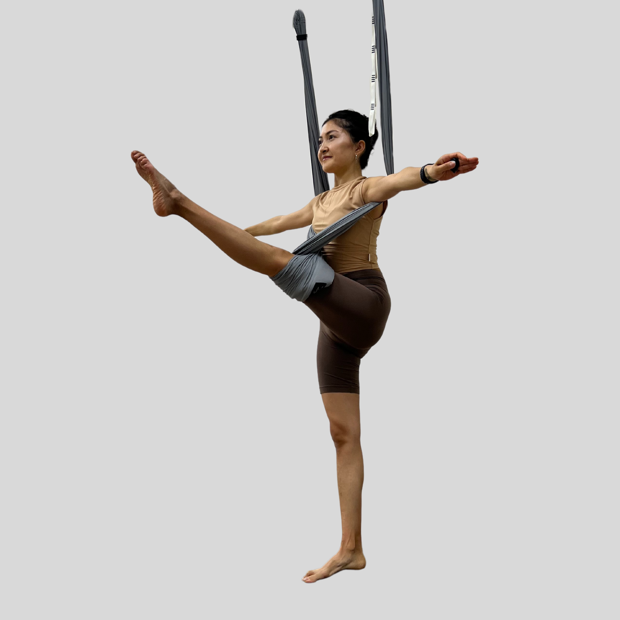 Флай йога, aerial yoga, аэро йога, связка в гамаке, позы в гамаке, aerial yoga exercise, fly yoga practice, fly yoga low, низкий гамак. Преподаю и провожу обучение по флай йоге