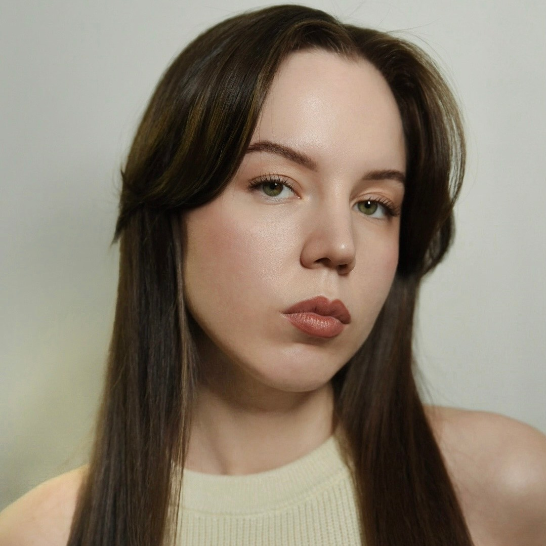 Контакты. Фэшн-фотограф в Санкт-Петербурге Дарья Семиколенных