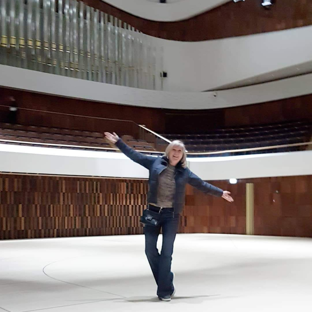 Праздничное агентство ПИОН, организация свадеб, банкетов, конференций. Праздничное агентство ПИОН