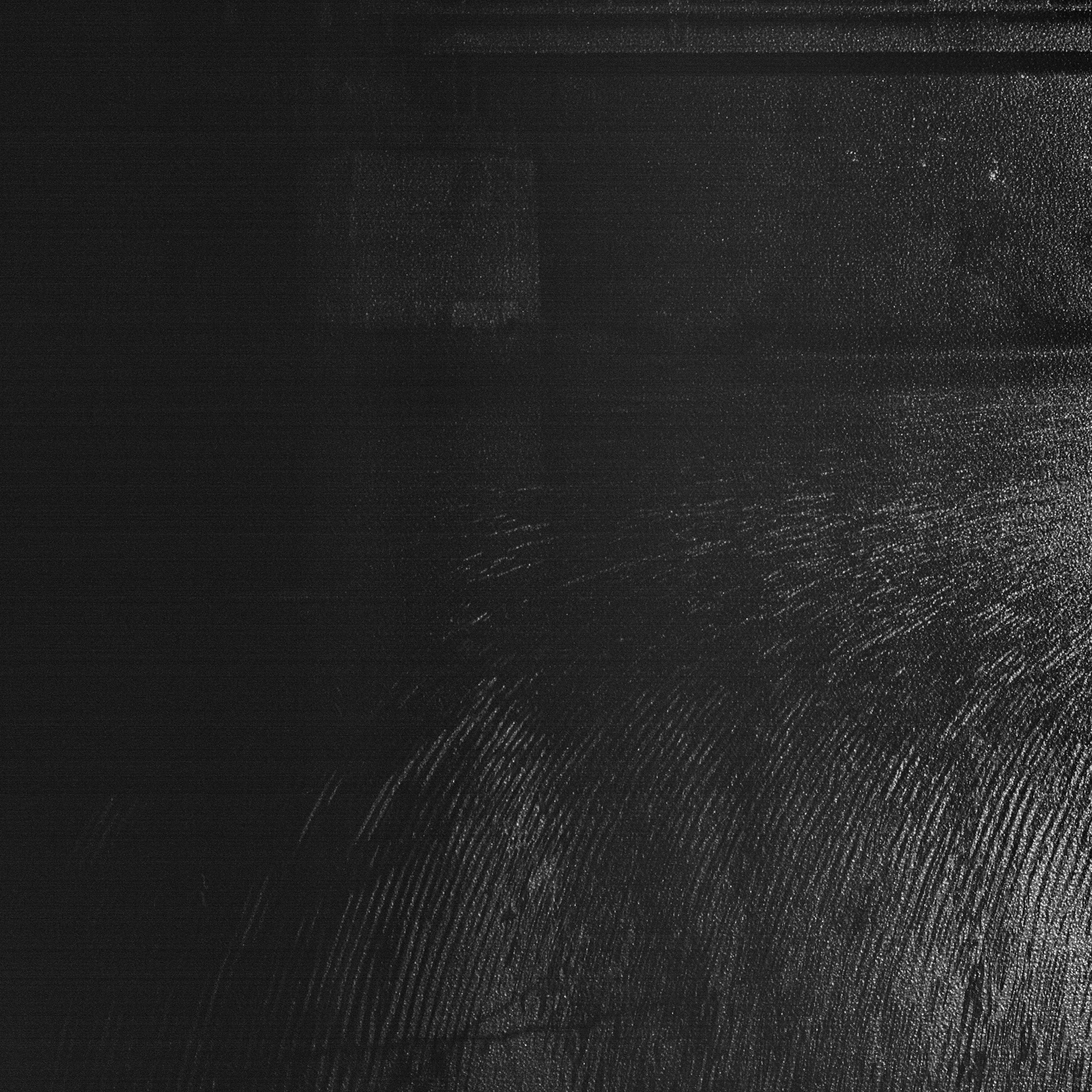 Хроно-течение Охты под заброшенным мостом. Роман Ходырев — эзотериолог, художник, фотограф и музыкант. Санкт-Петербург, Рига