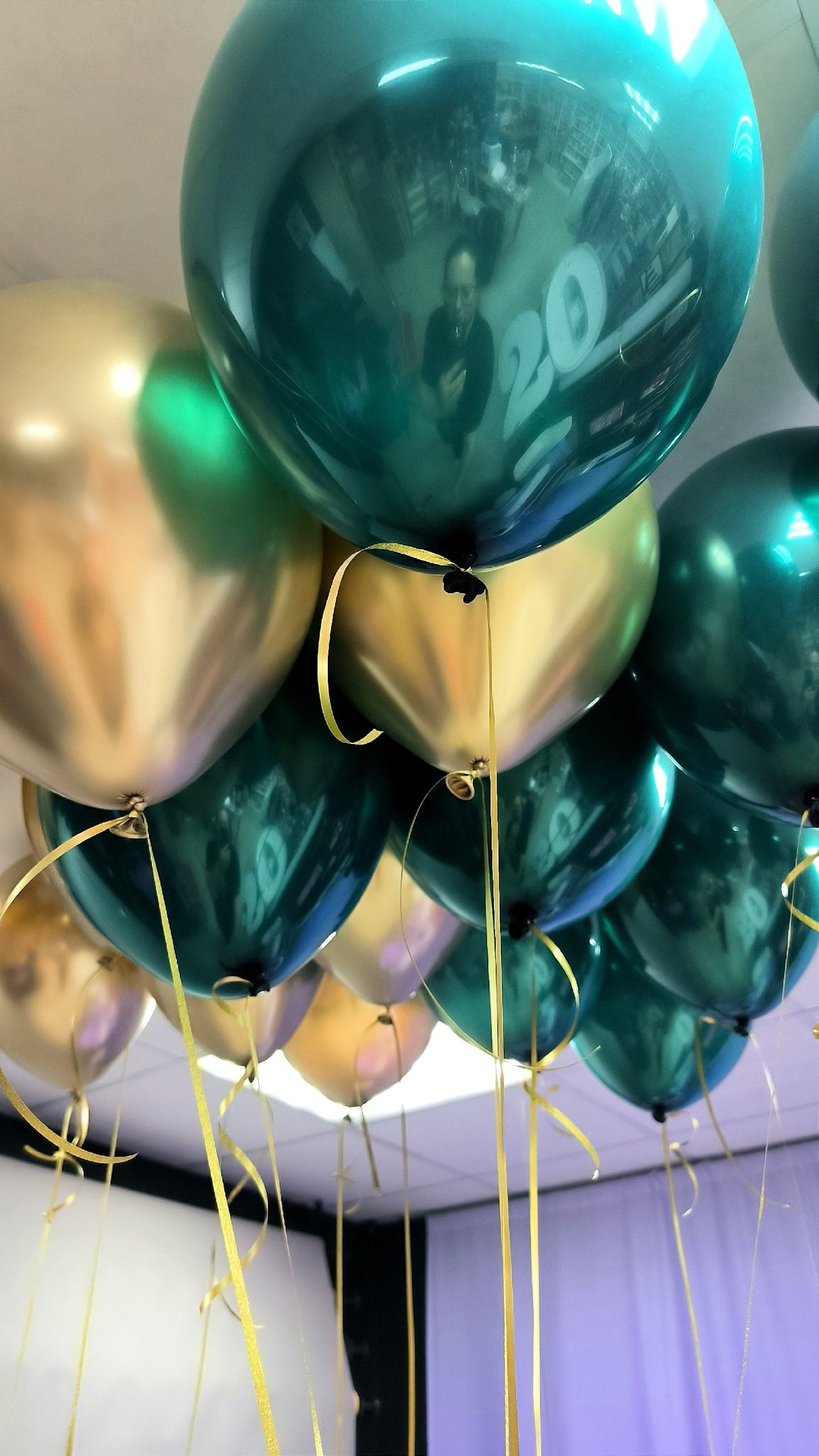 Шары в потолок. Организация мероприятий «Мир праздника Балу»