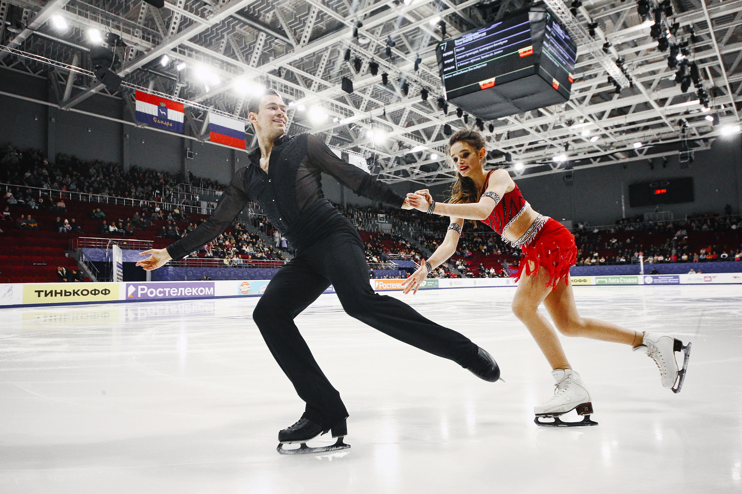 Нижняя точка съёмки в фигурном катании. Фотограф художественная гимнастика, фигурное катание, Москва и область