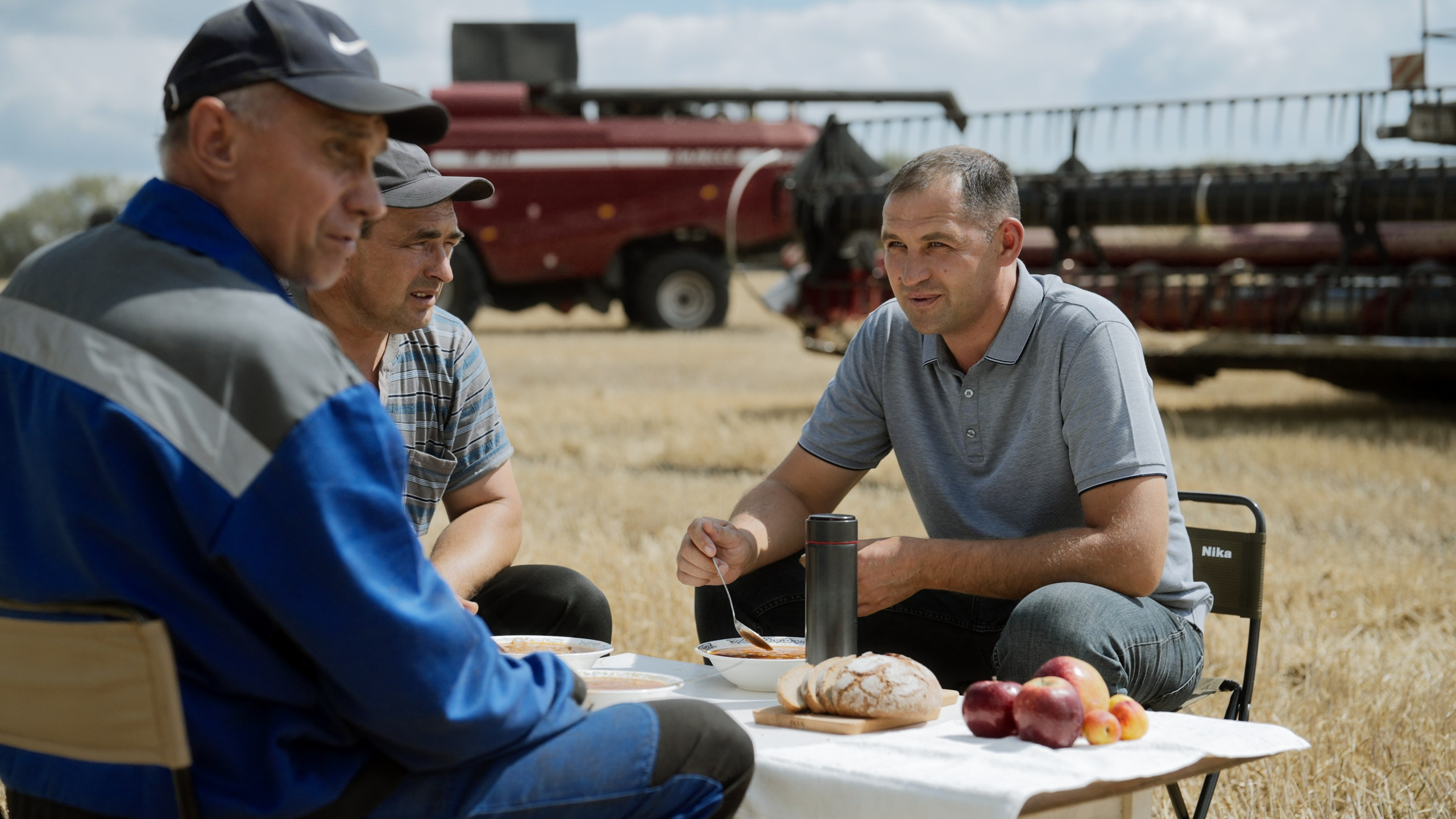 Корпоративные фильмы и презентации. Заказать видео о компании. Видеосъемка — Продакшн полного цикла — Услуги видеооператора в Пензе