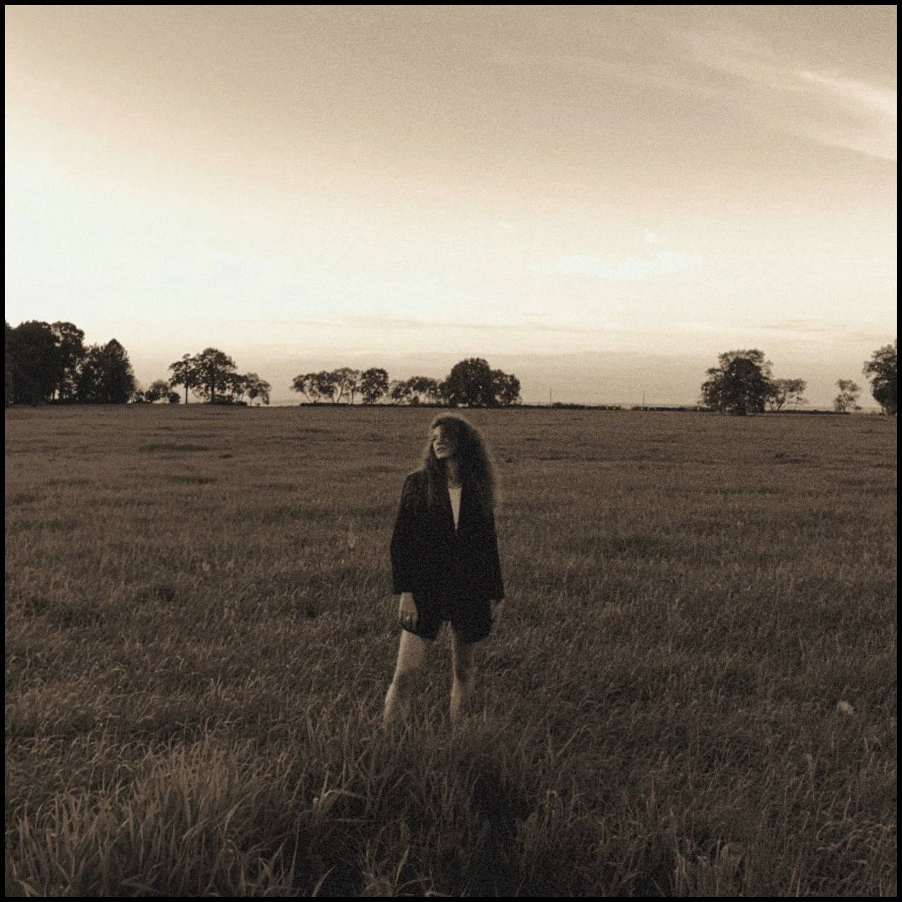 Контакты. Фотограф и продюсер fashion-съемок в Санкт-Петербурге