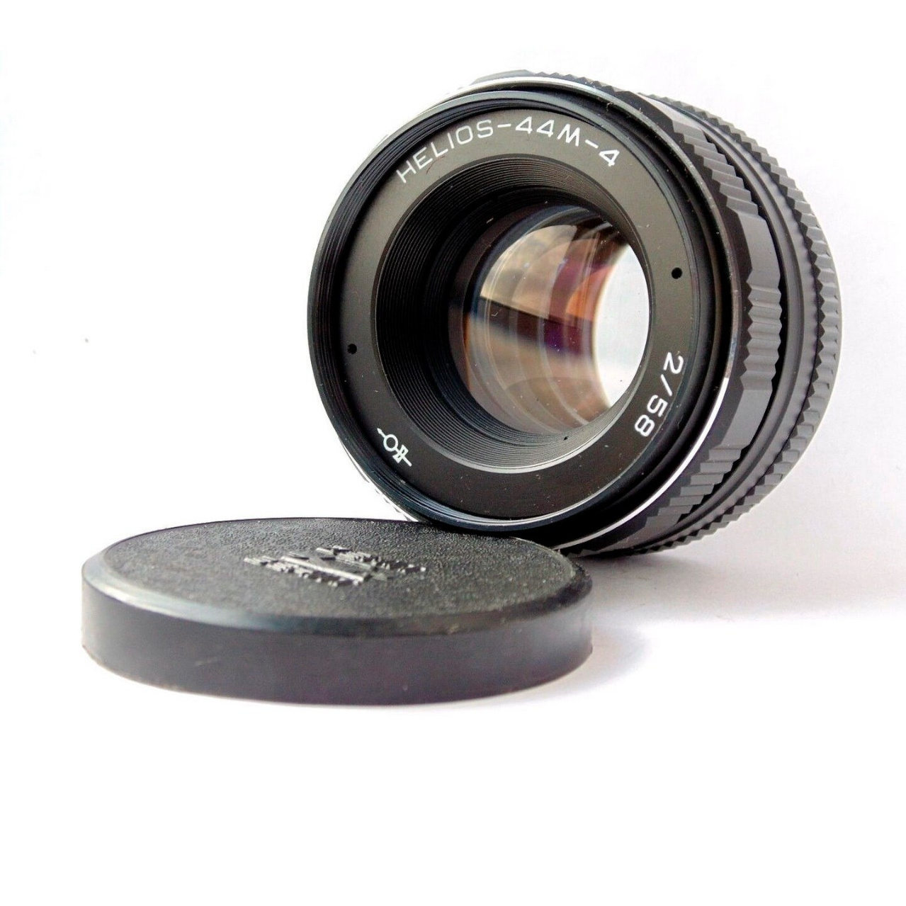 Helios 44M-4 58 mm f/1.2