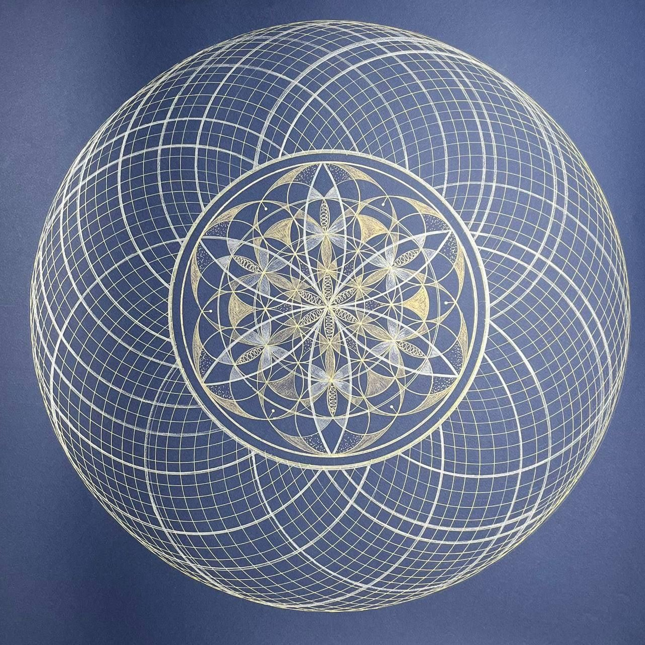 Arisa — сакральные картины Мироздания