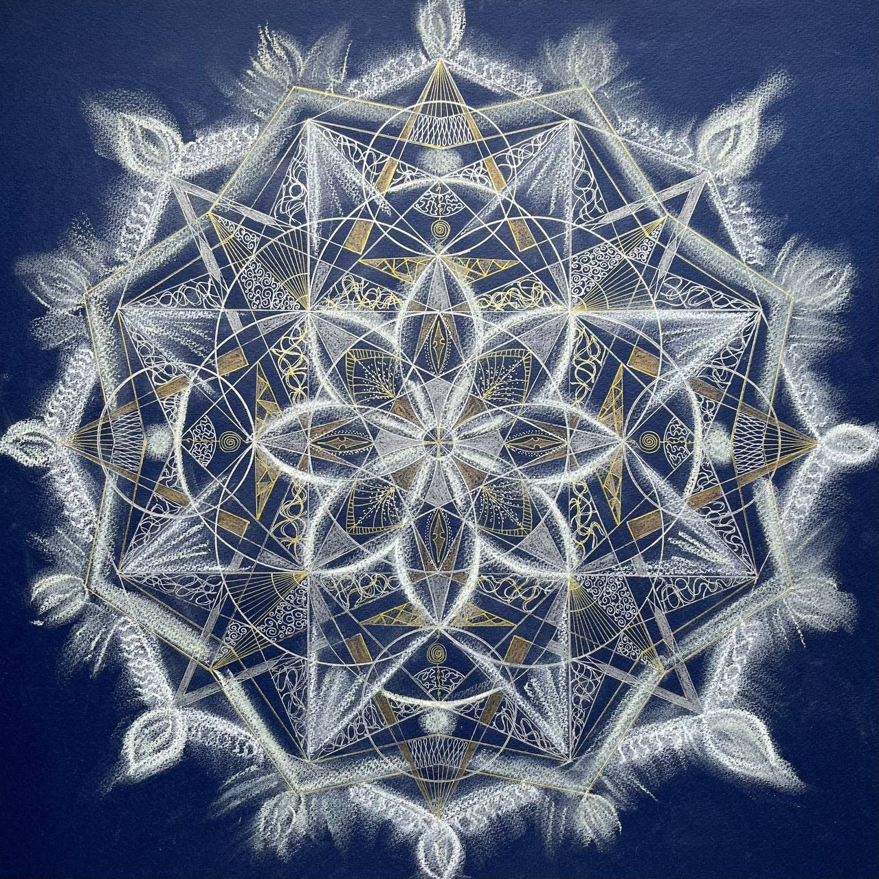 Arisa — сакральные картины Мироздания