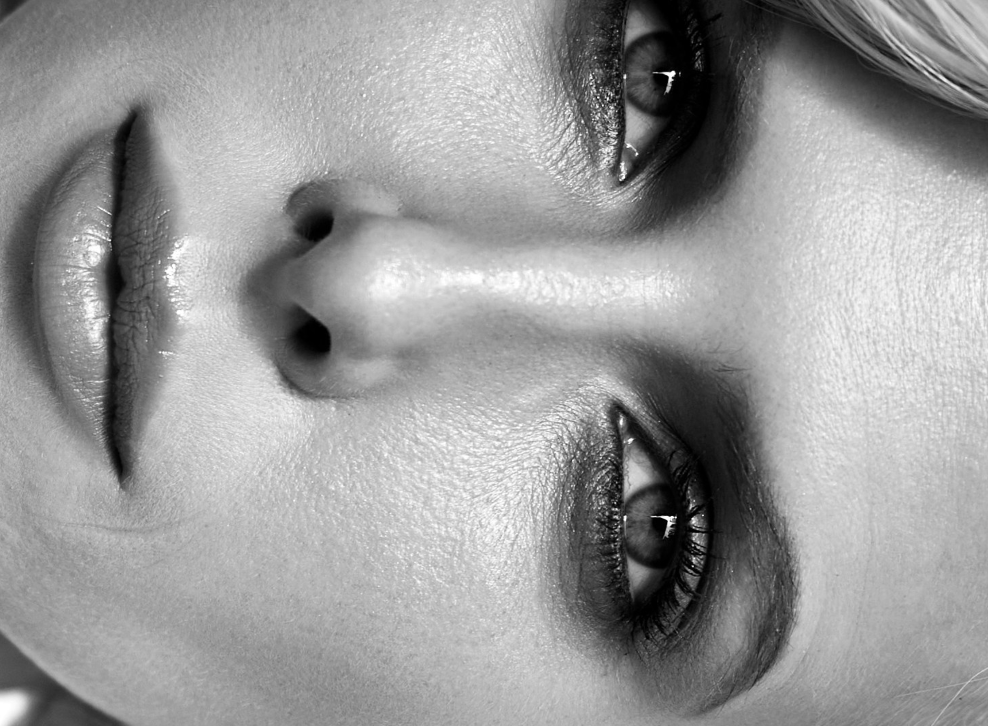 Услуги. Фотограф актерского портфолио Юлия Корытов