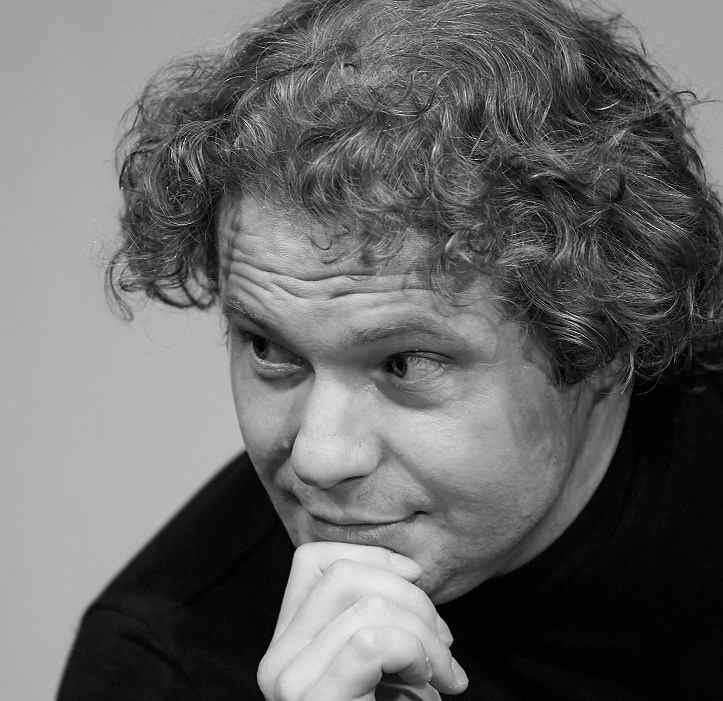 О театре «Палитра». Санкт-Петербургский драматический театр «Палитра»