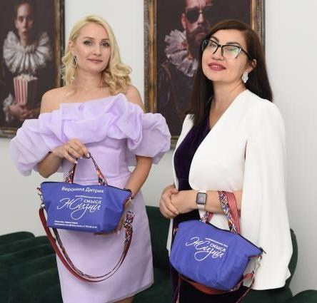 Ведущие т-игр. Марина Марсо. Автор т-игр, коуч, профессиональный фотограф