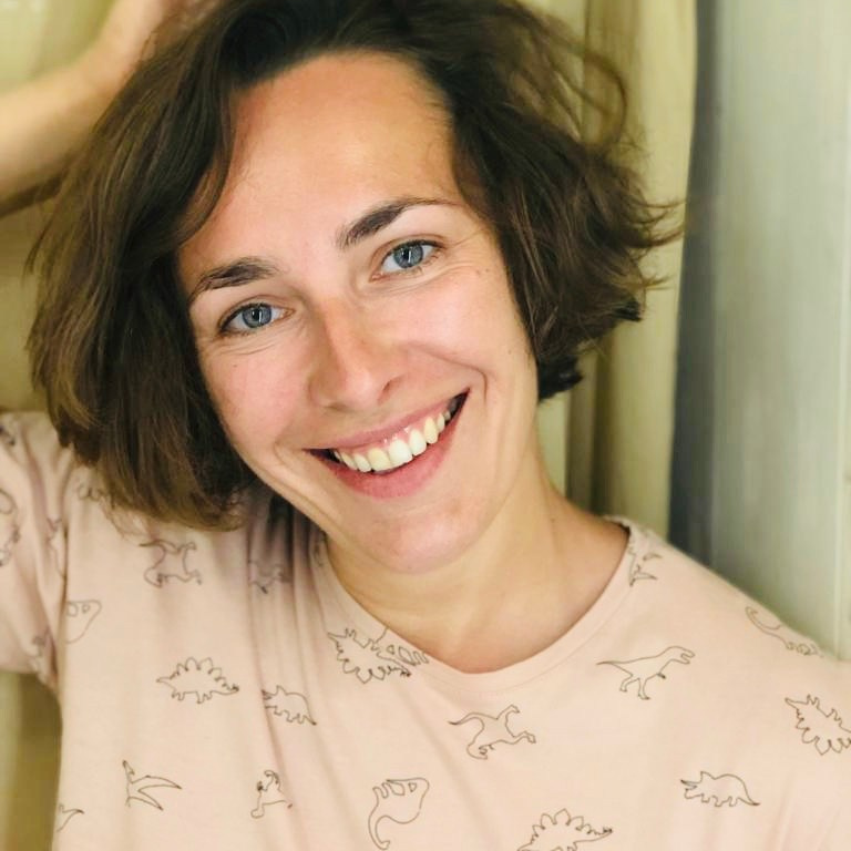 Contacts. Katya Zimina, film photographer based in Lisbon, Portugal