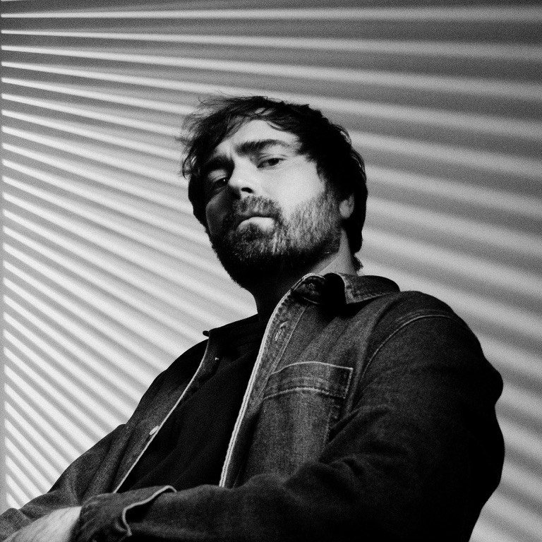 Контакты. Курс по студийному свету для фотографов в Екатеринбурге — обучение фотографии