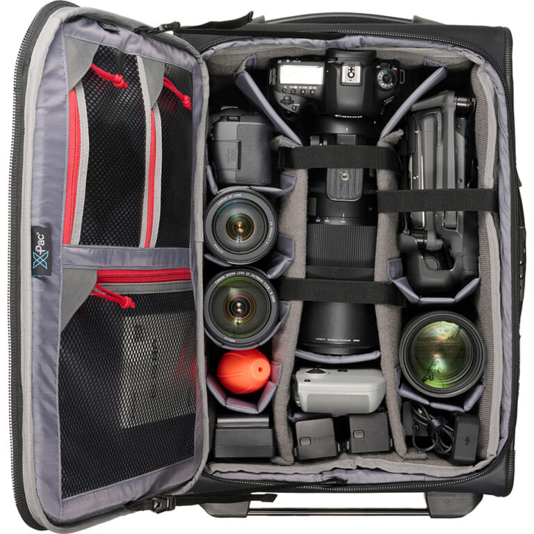 Высокоэффективная сумка для переноски «GW-PRO Airport Roller». Фотограф — видеограф в Москве Дмитрий Менделеев