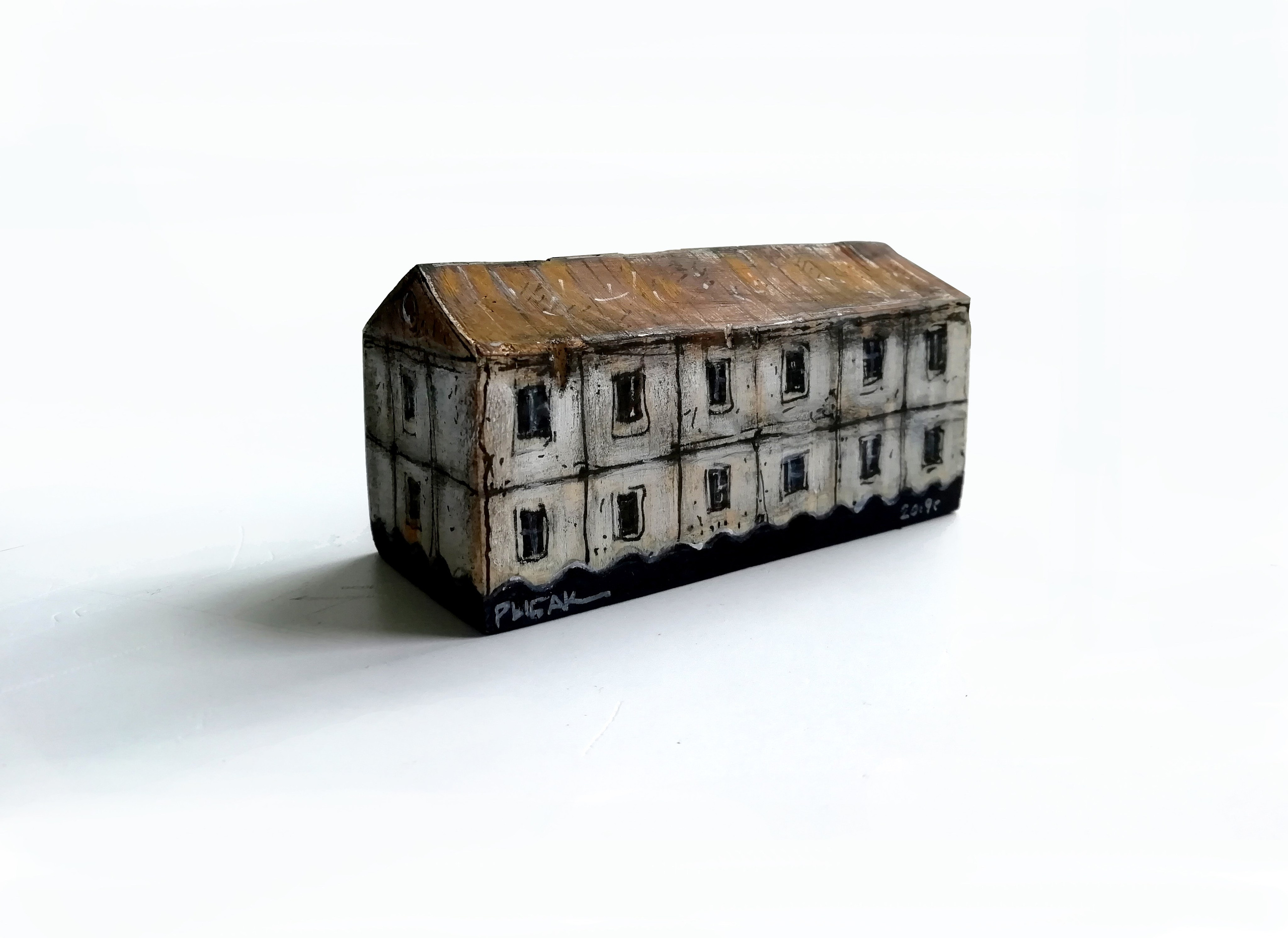 Двухэтажка коммуналка. Художник Рыбак Николай