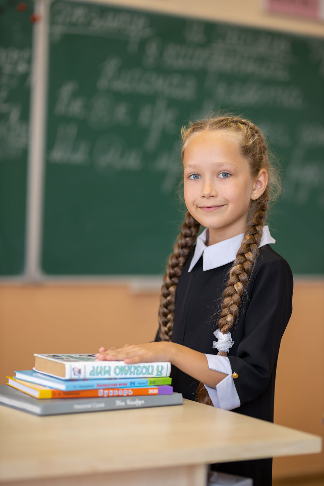 Примеры выпускных альбомов. Фотограф Евгений Стельмах в Молодечно и Минске