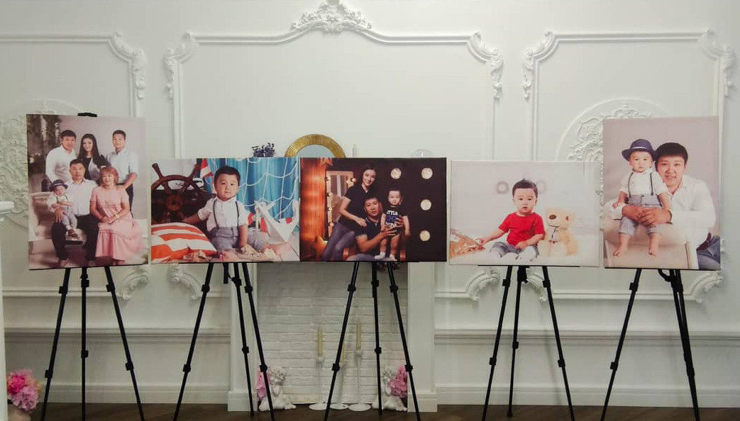 Аренда, прокат мольбертов в Уральске и Аксае. Фотограф Александр Хохлачёв | HOHLACHEV.COM