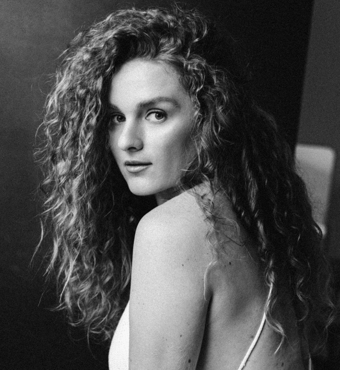 Контакты. Свадебный и портретный фотограф в Москве Анна Плавская