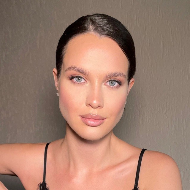 Модельное агентство и модельная школа в Новосибирске. Международное модельное агентство MODELS INDUSTRY в Новосибирске