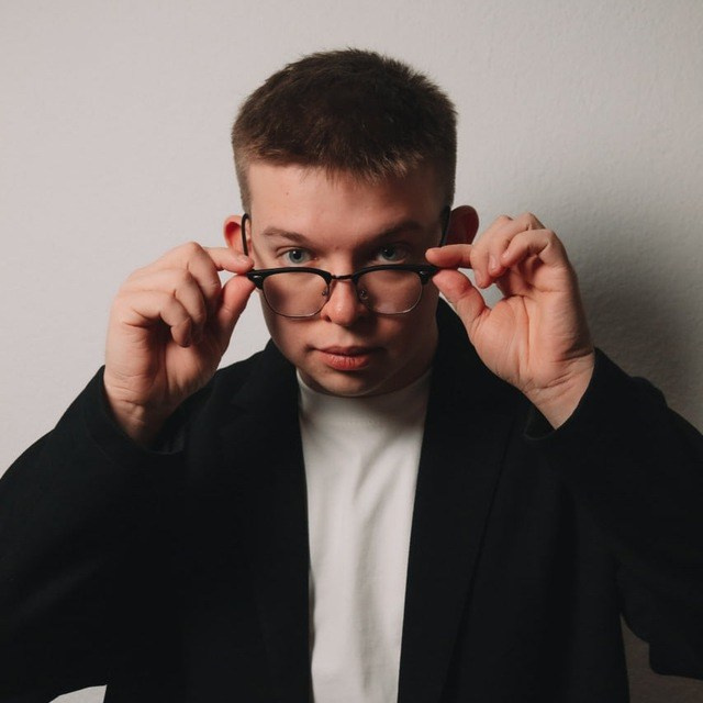 Контакты. DJ Иван Даньков — создаю атмосферу событий в Твери и по России. Музыка, стиль и энергия для вашего мероприятия