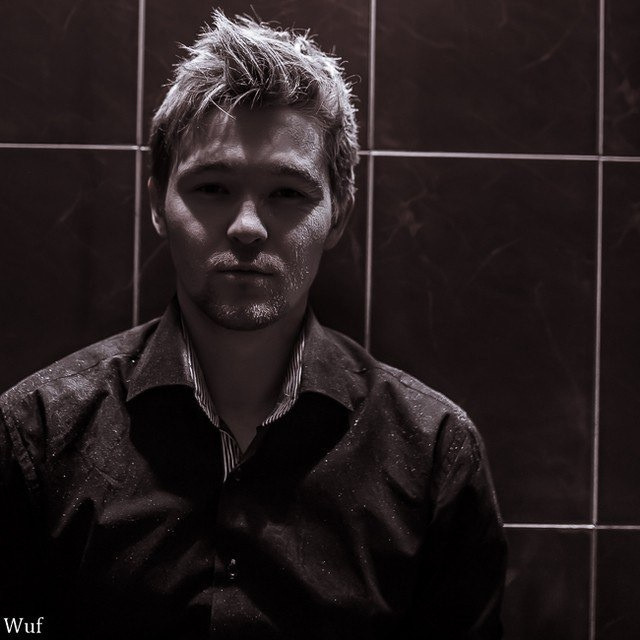 Контакты. Фотограф Дмитрий Вуф (Wuf) г. Тюмень