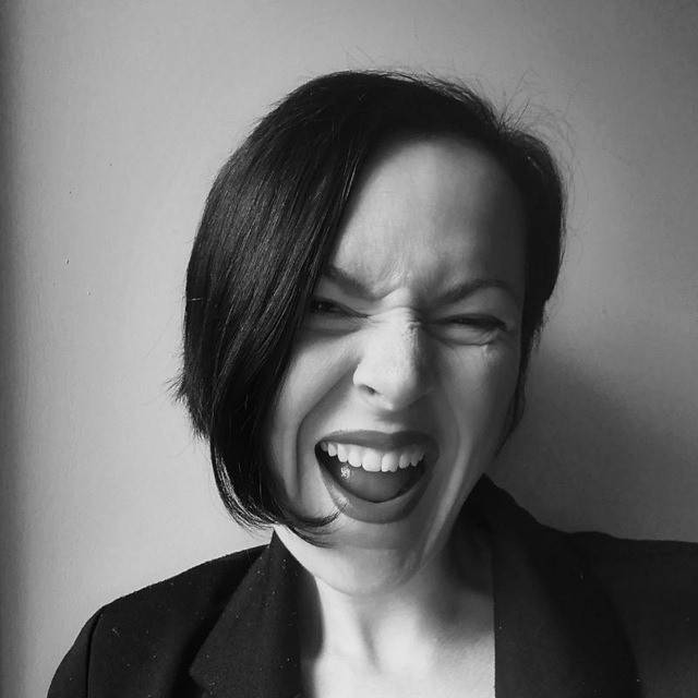 фудфотограф фотографирует еду и предметы, предметный фотограф, фотограф предметов, косметики, одежды, товаров для маркетплейсов и сайтов. 