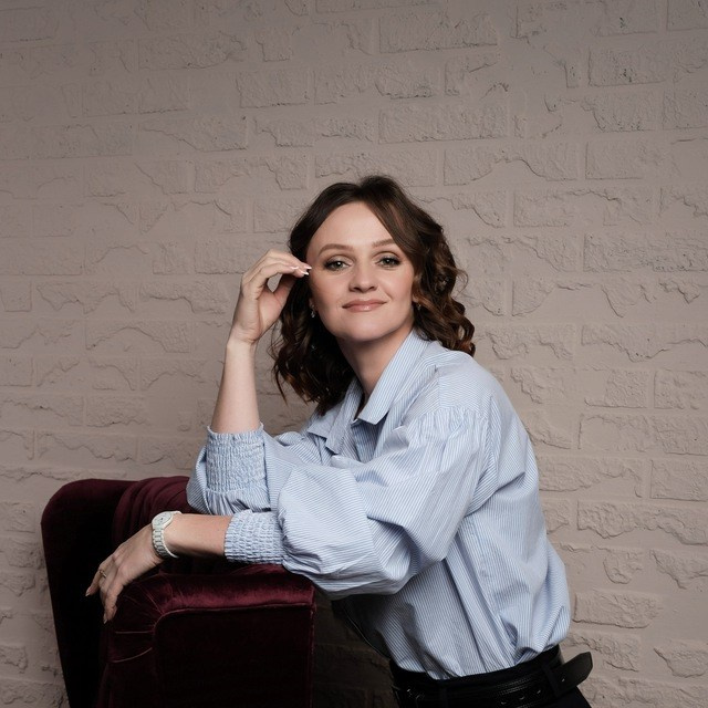 Контакты. Родные истории