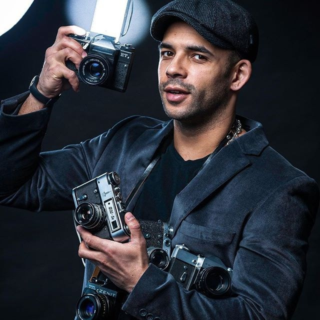 Контакты. Свадебный фотограф Антон Конышев