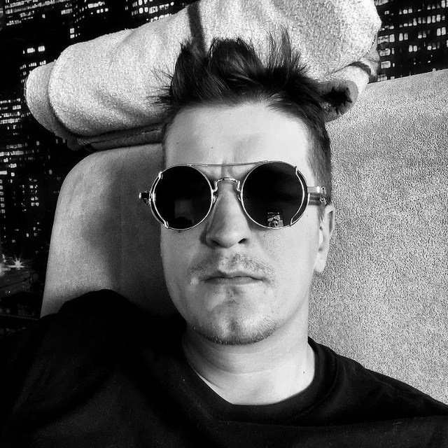 Контакты. O Vorobey — «Сфоткай»