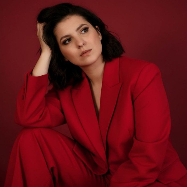 Контакты. Фотограф беременности и женского портрета Виктория Энгель