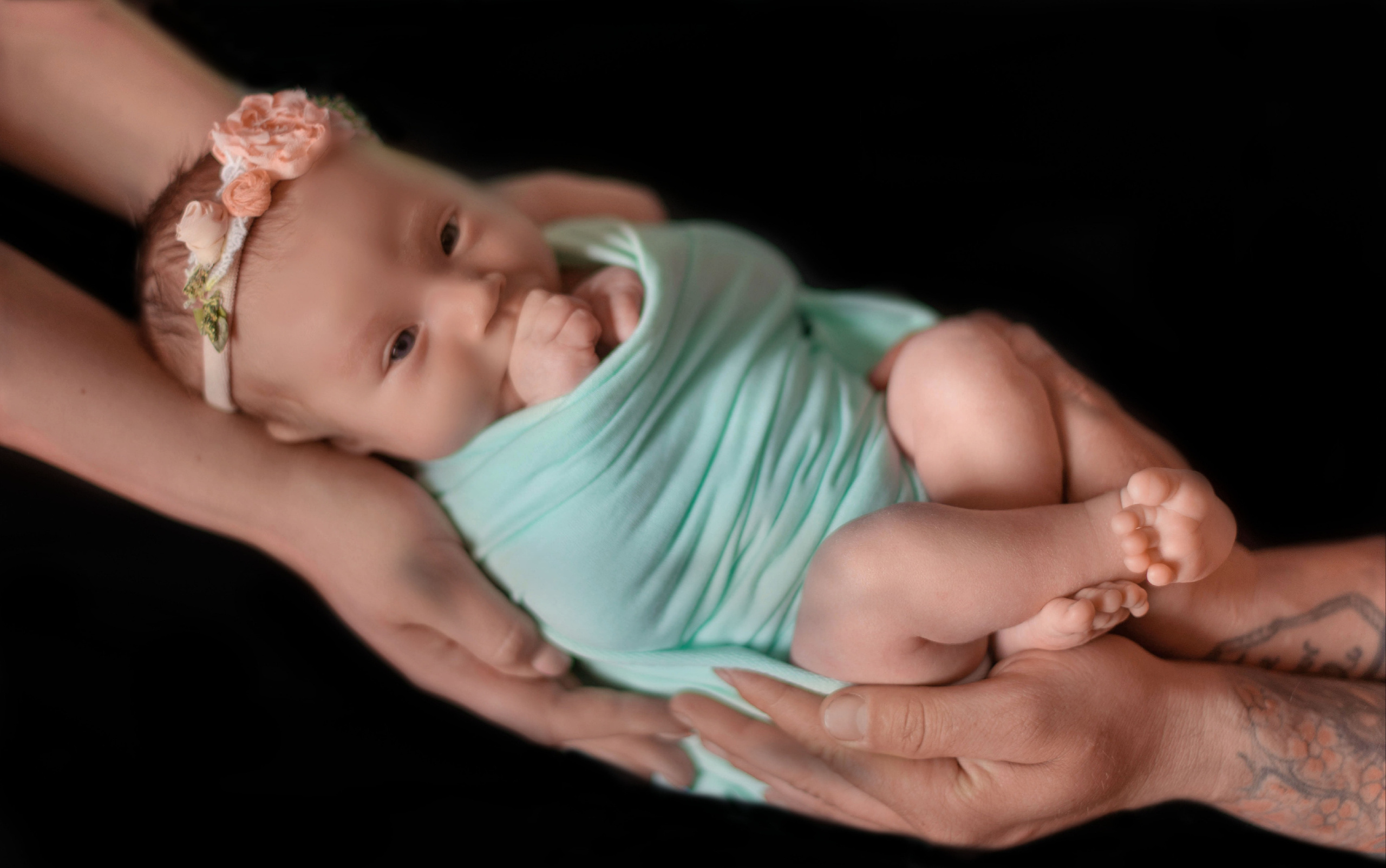 Пакеты и стоимость. Фотограф новорождённых в г. Усть-Каменогорск