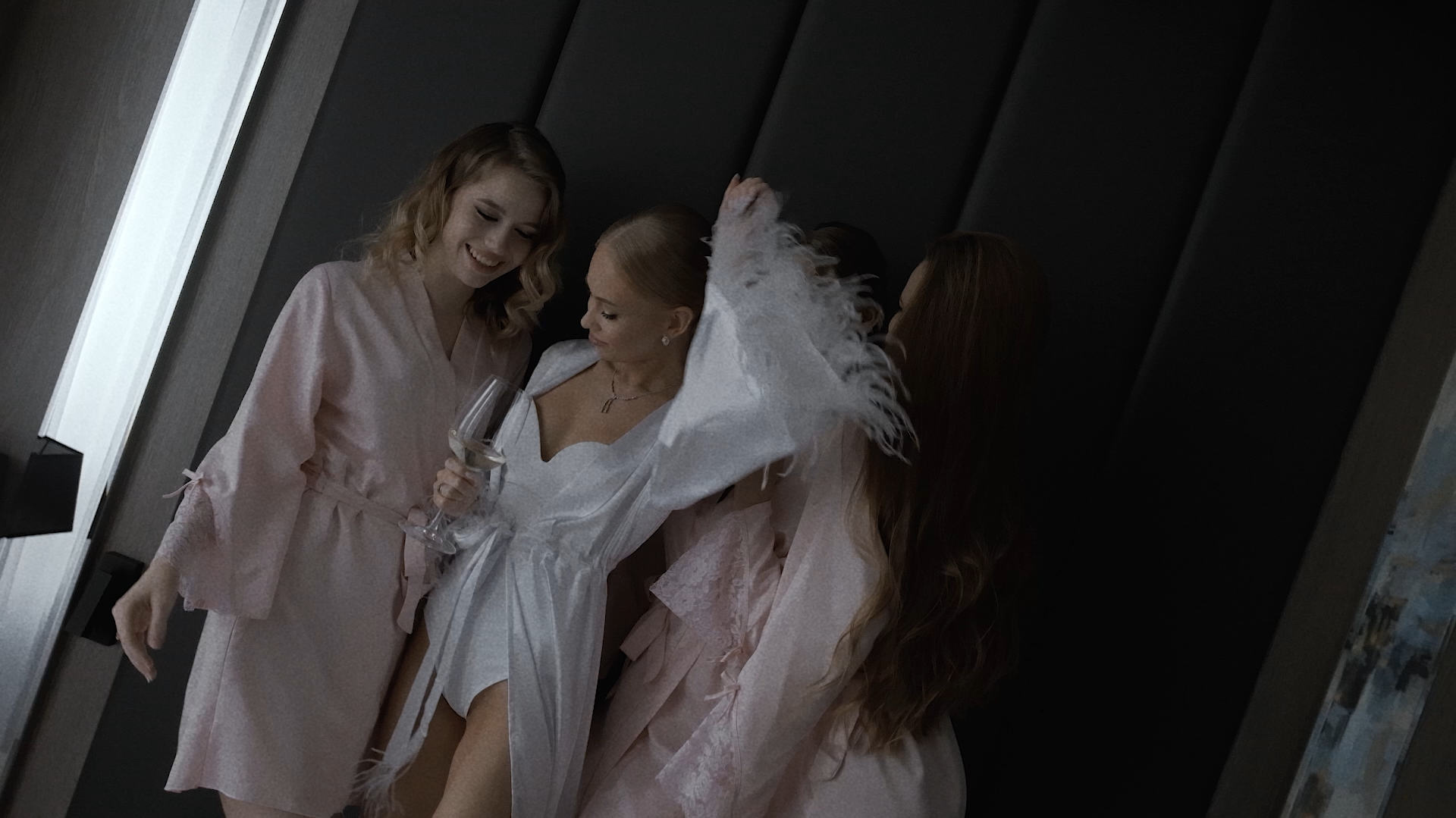 Информация как проходи свадебная видеосъёмка. Свадебный видеограф в Москве Максим Лобач-Граубергер