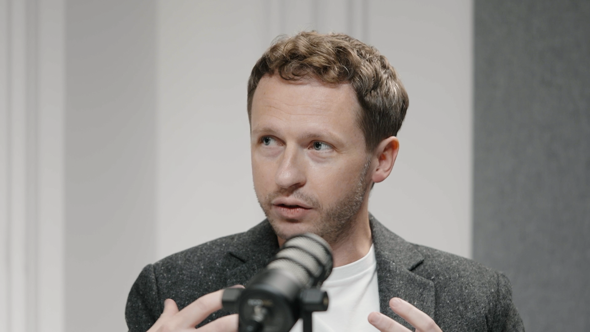 Запись Подкастов и Интервью. Студия визуального контента в Санкт-Петербурге и Москве