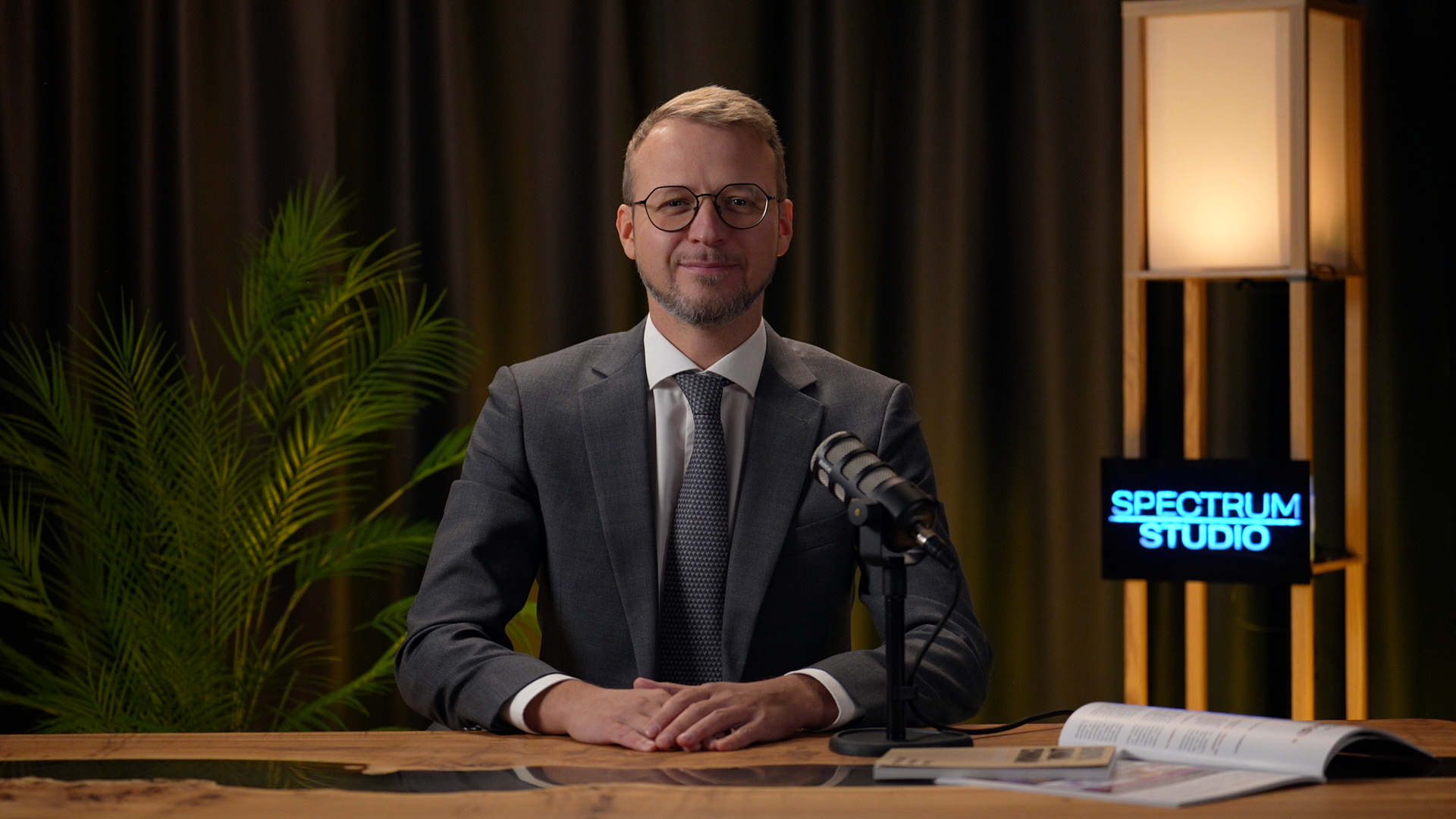 Запись Подкастов и Интервью. Студия визуального контента в Санкт-Петербурге и Москве