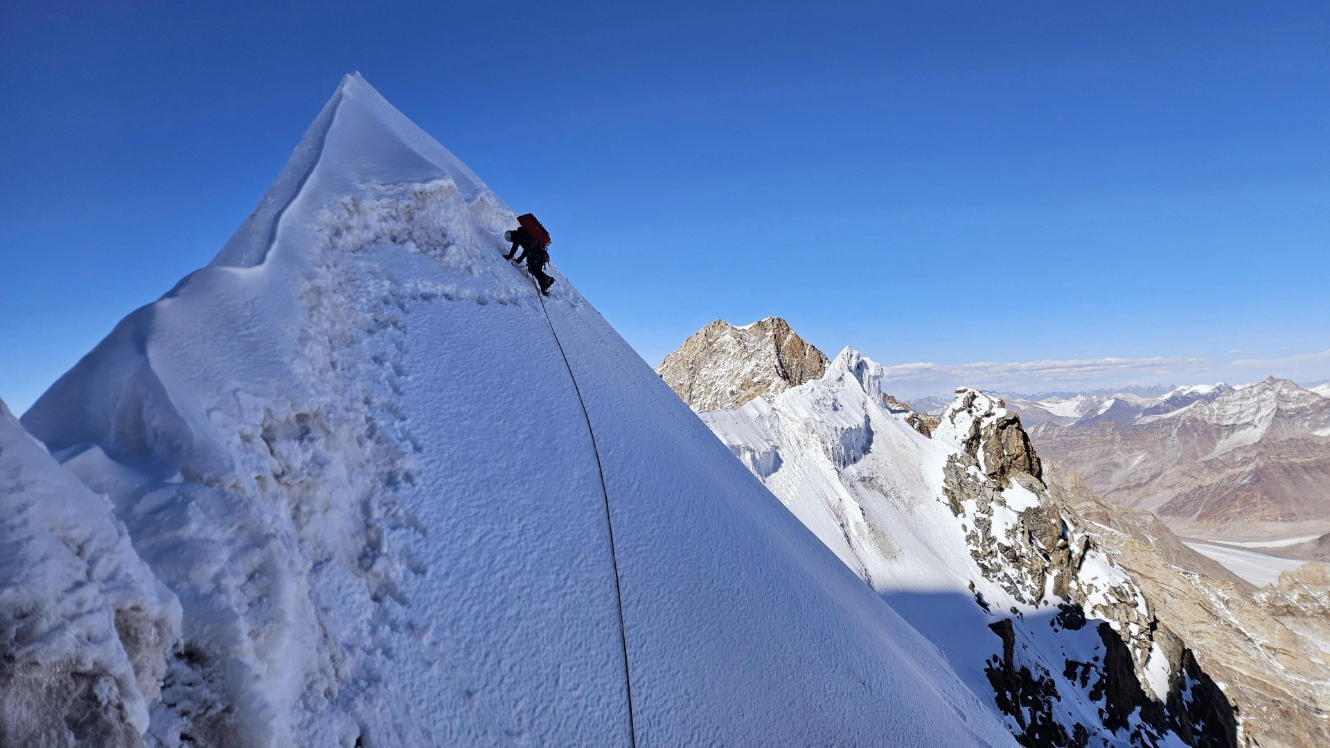 First ascent of Lalung I completed by Slovenian all-famale team. “Steel Angel”: women’s climbing award