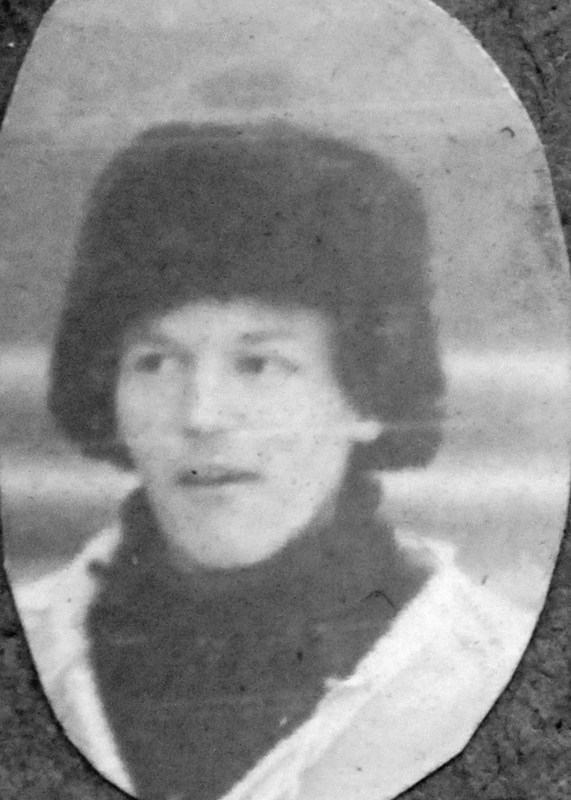 А мне б дороги далекие и маршруты нелегкие (1983). Фотограф Эдуард Алмадаков