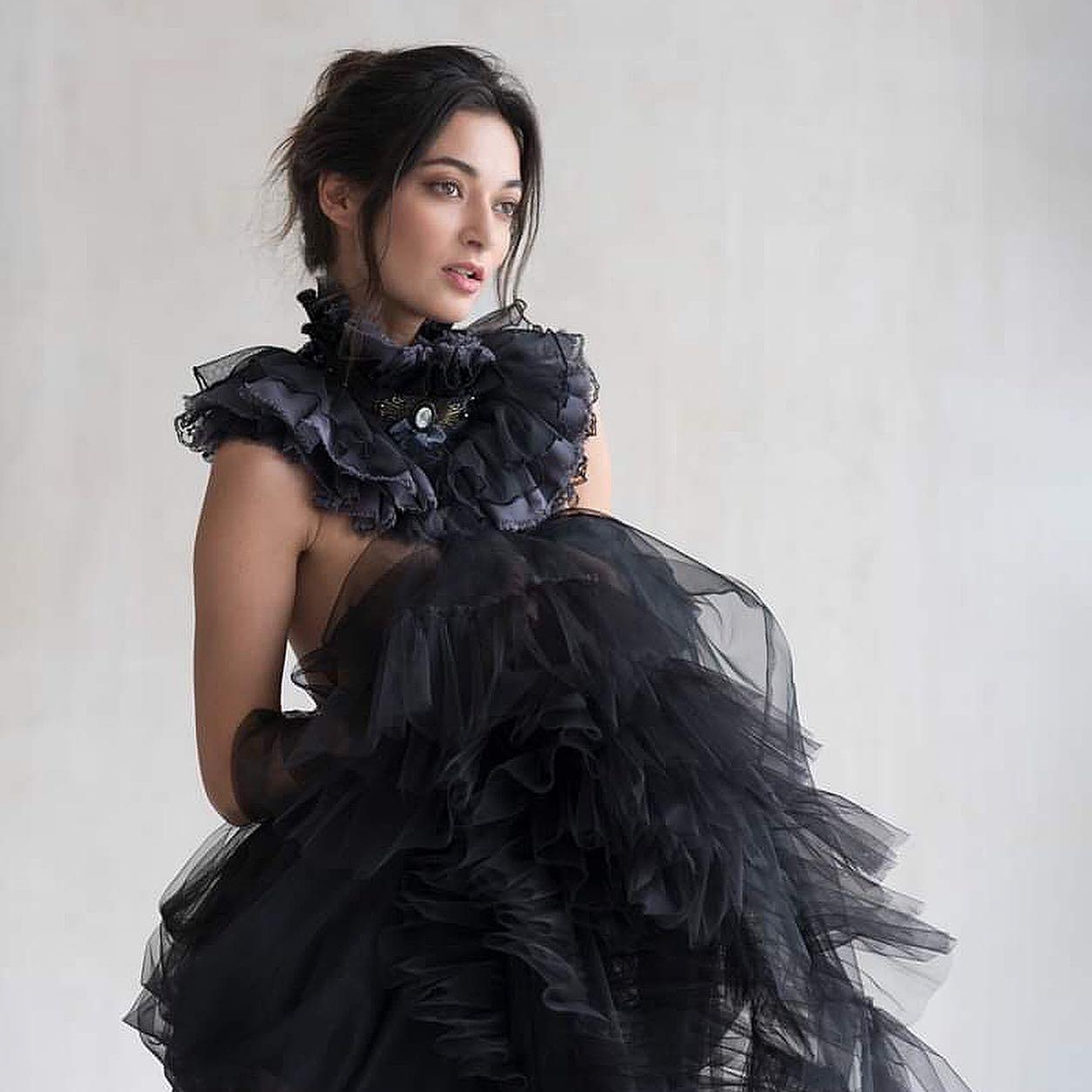 Remote shoots. Official website of the international art model Naya