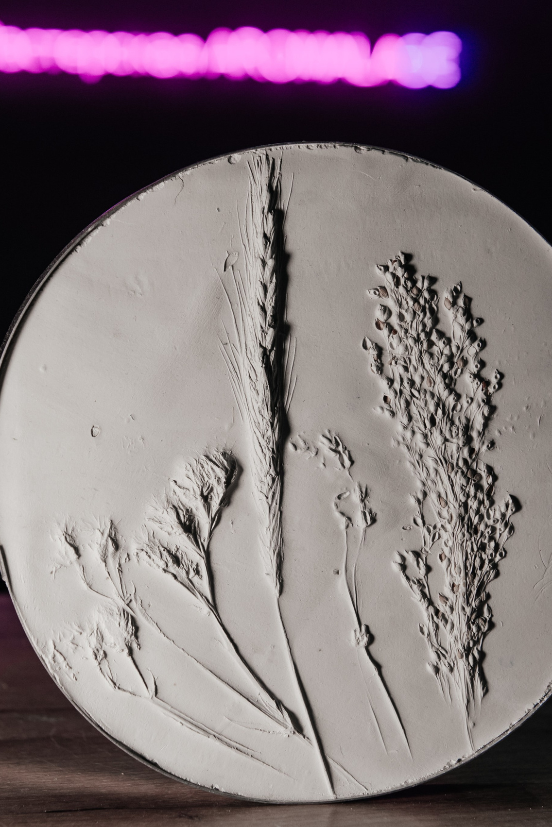 Мастер-класс по свечам из медовой вощины в Казани