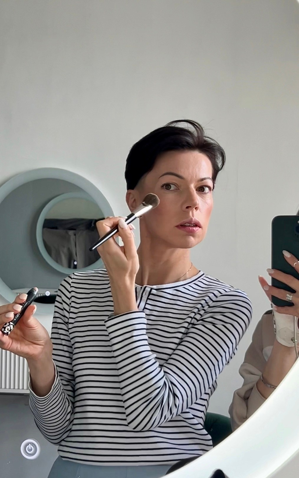 Обучение «Макияж для себя» | " Укладки / причёски для себя». Визажист Бугрова Алёна