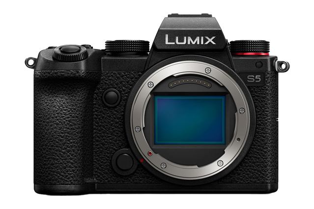 Panasonic Lumix DC-S5