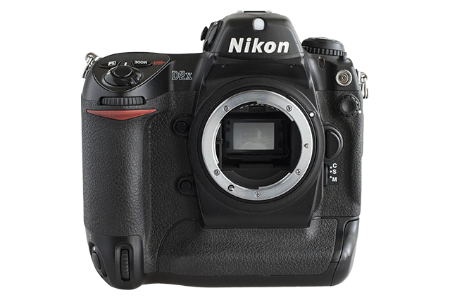 Nikon Lens AF-S DX Zoom-Nikkor 18-70mm f/3.5-4.5G IF-ED. Examples of RAW files