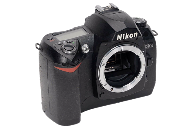 Зеркальная фотокамера Nikon D70s. Примеры RAW файлов