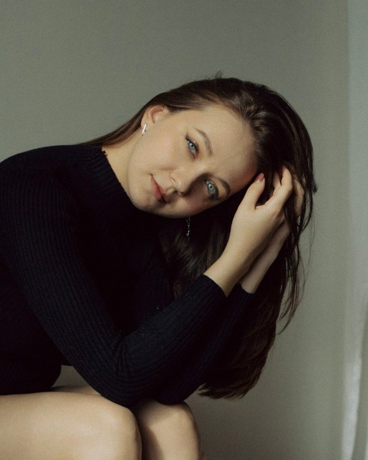 Денисова Аля — фотограф для парных съемок и индивидуальных историй в Барнауле