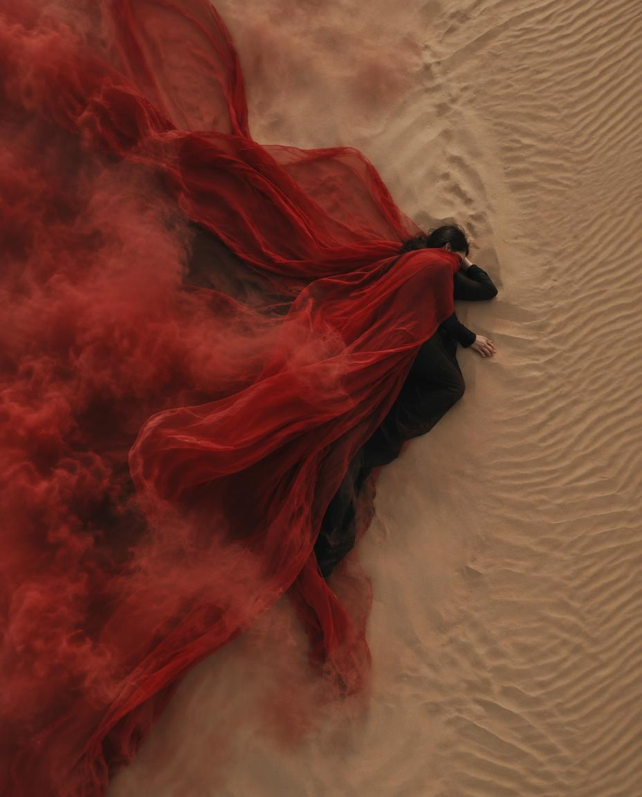 Концепт-кампейн «Красный ветер» (Ethereal & Surreal). FOTOELA. Элеонора Щербакова — фотограф счастья в Тамбове