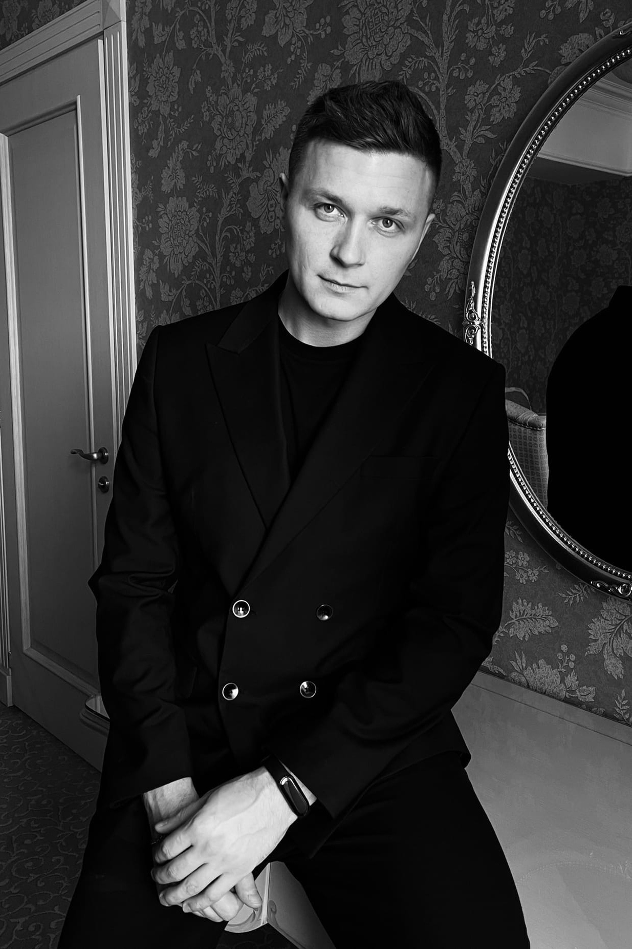 Контакты. Свадебный видеограф в Москве и Санкт-Петербурге Павел Пономарёв