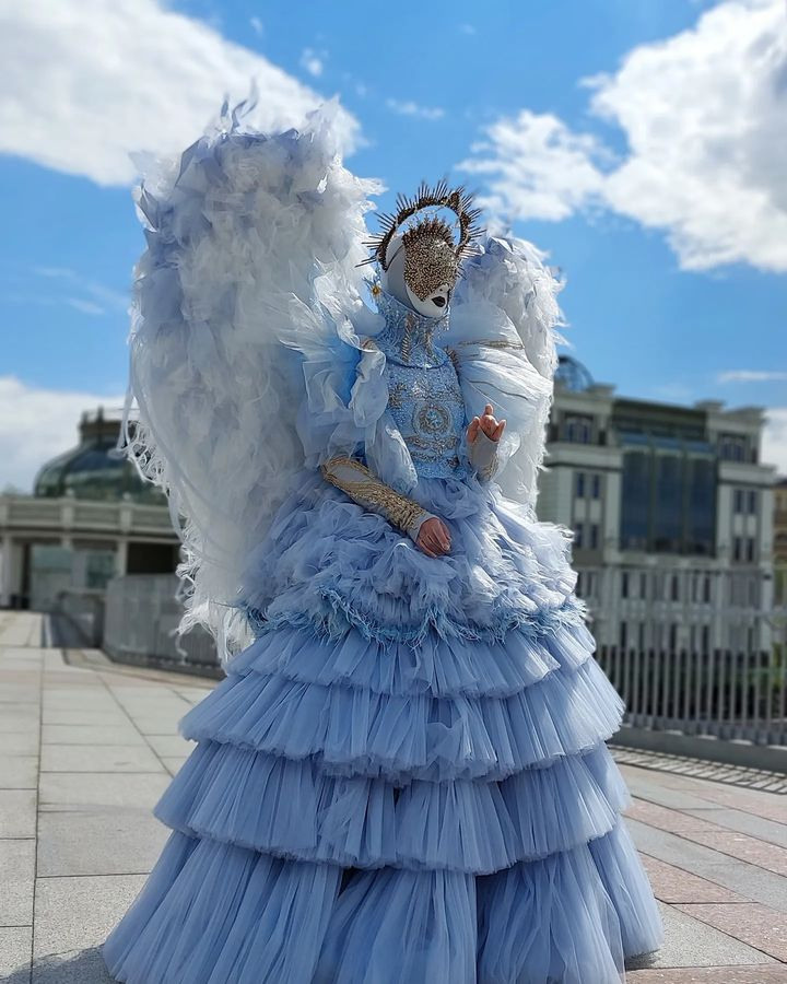 Персонаж Ангел. Мимы и Ходулисты на встречу гостей. Москва