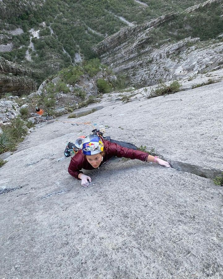 Sasha DiGiulian and ‘Mango’ Ordonez have climbed the Sendero Luminoso route. “Steel Angel”: women’s climbing award