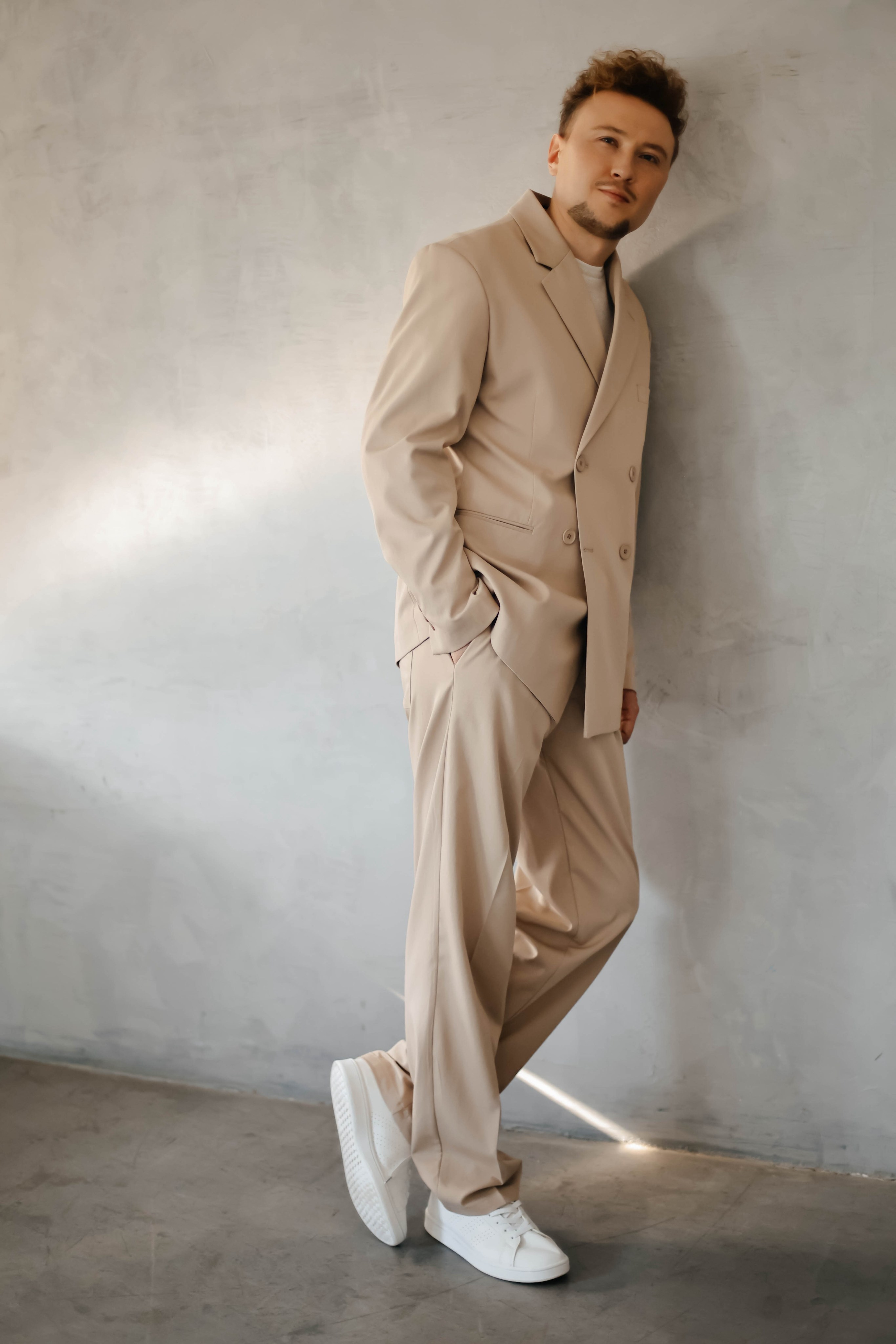 Обо мне. Ведущий на свадьбу и корпоратив Москва и Московская область Андрей Рулевой